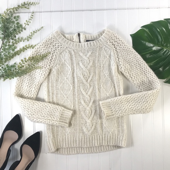 Cynthia Rowley Sweaters - Cynthia Rowley cream sweater 3/4 sleeve